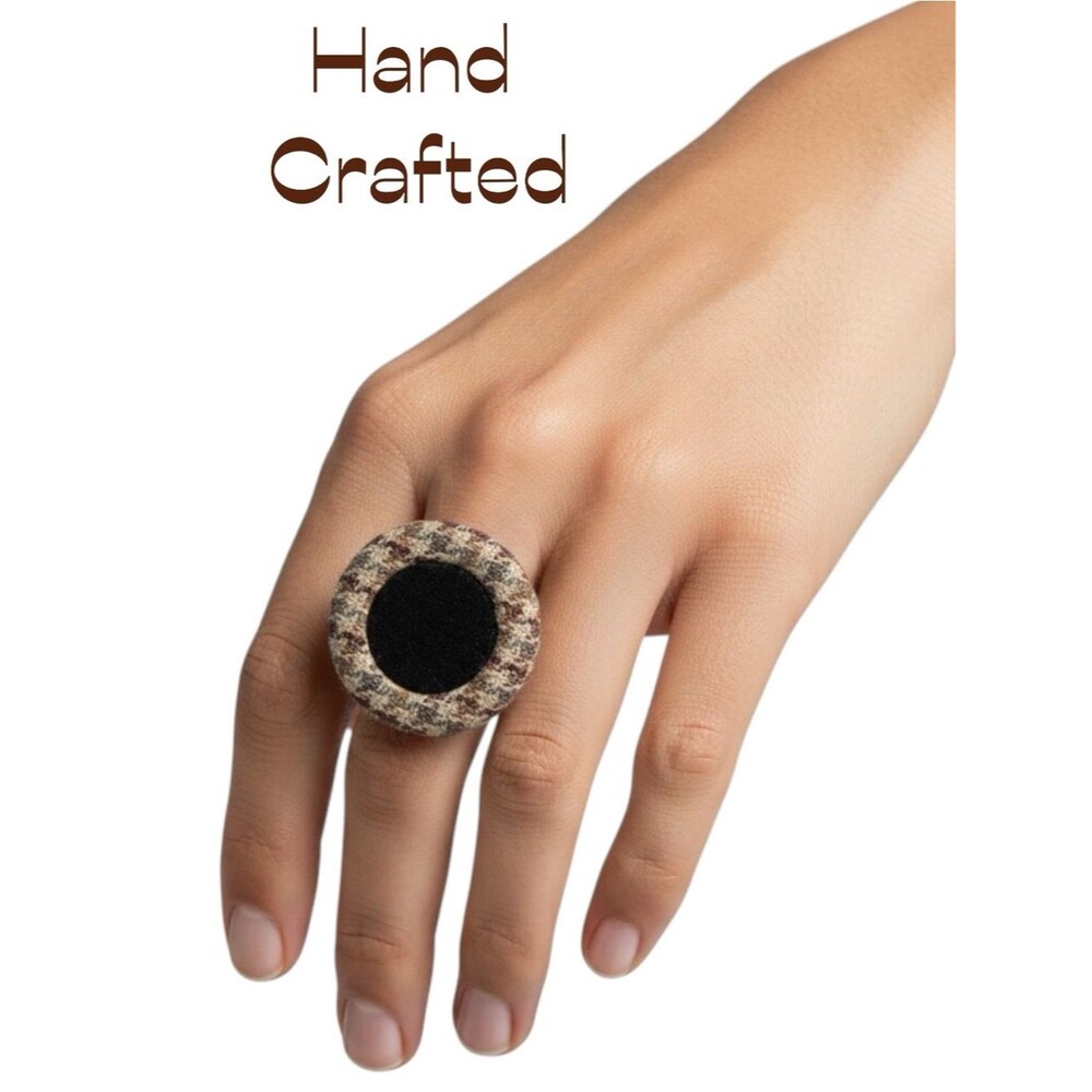 Hand Crafted Brown Tan Plaid Fabric Antique Button Statement Ring NWT OS
